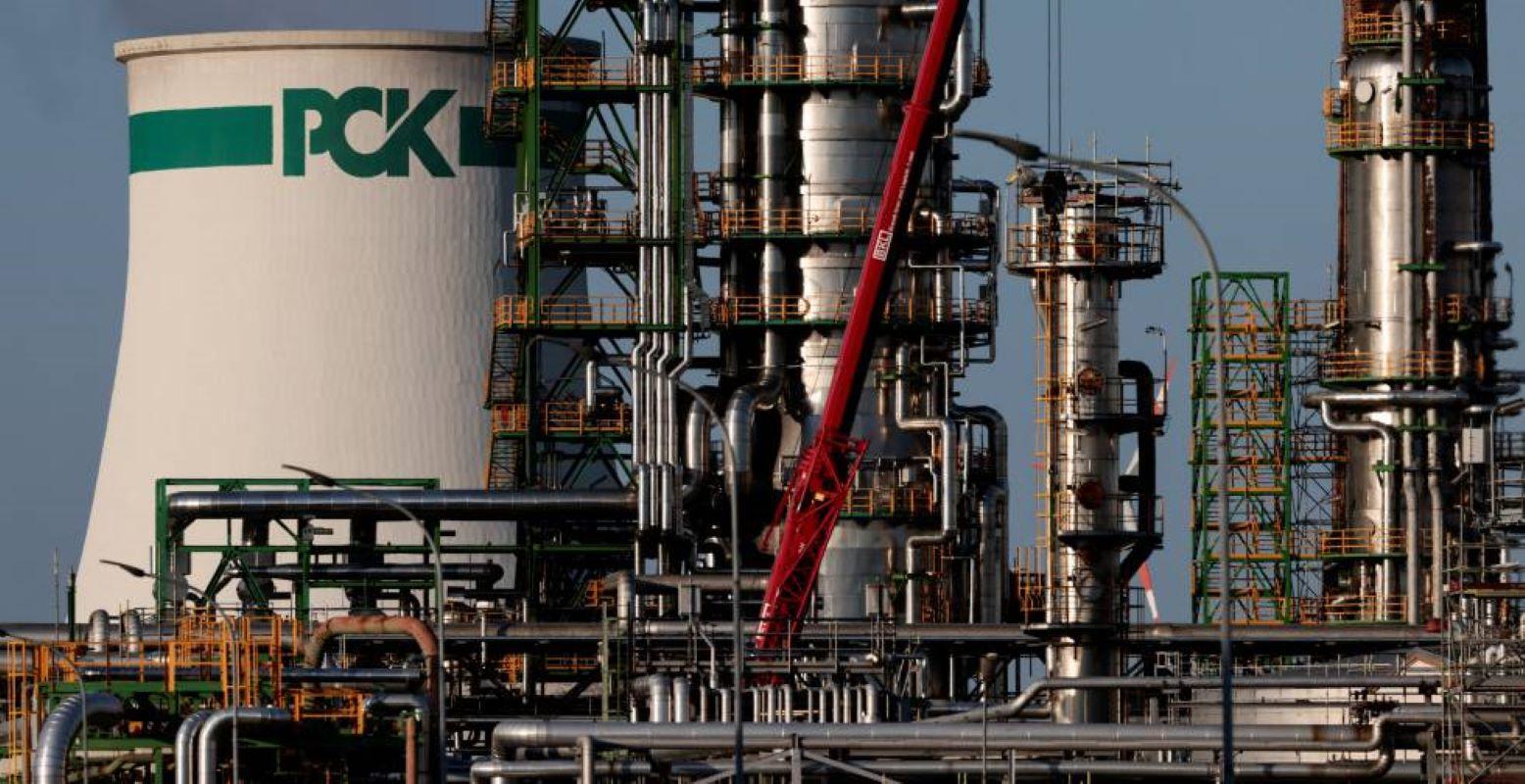 Lee más sobre el artículo Alemania toma control de las refinerías de Rosneft