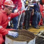 Trabajadores petroleros: industria requiere un cambio estructural